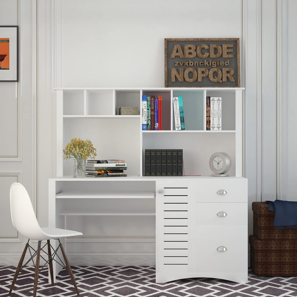 White Computer Desk with Hutch L25165